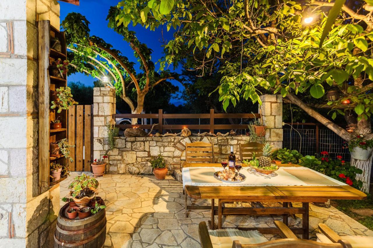Petalidi Olive Garden Stone House Near The Beach Dış mekan fotoğraf